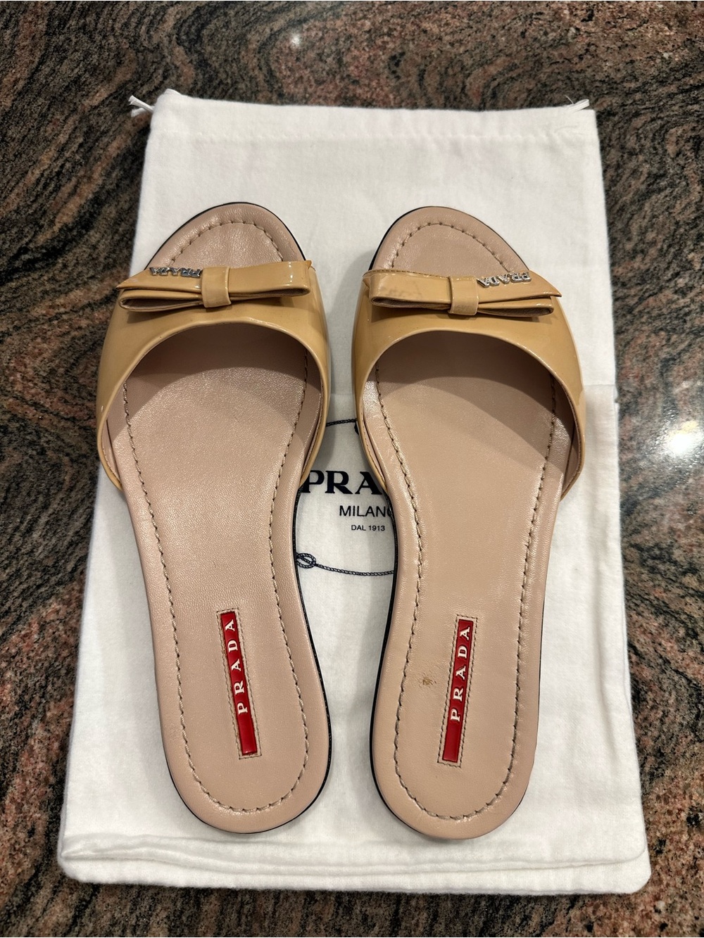 Prada Patent Leather Bow Slide Sandals Nude Beige Size 38 - Picture 3 of 10